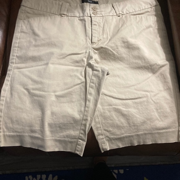Mossimo Bermuda shorts - Picture 1 of 3